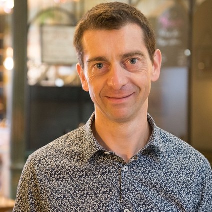 directeur-general-restaurant-thibaut-burger@2x